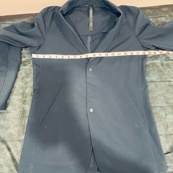 🔥Lululemon Venturo Man’s Blazer🔥 - Picture 3 of 8